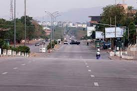 The first confirmed case in nigeria was announced on 27 february 2020, when an italian citizen in lagos tested positive for the virus. Horor Pasukan Nigeria Bunuh 18 Warga Demi Tegakkan Lockdown Covid 19