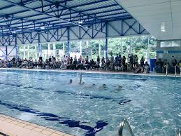 Stephane Commun On Twitter Bcp De Monde Ce Soir A La Piscine Du Pre Pour Celebrer La Fete De Fin D Annee De La Section Natation De L Eppg Bravo Aux