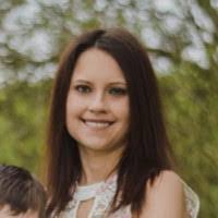 Sarah Storck's Instagram, Twitter & Facebook