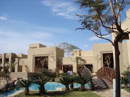 Esplora famosi musei di storia naturale come dead sea museum. Holiday Inn Dead Sea Mapio Net