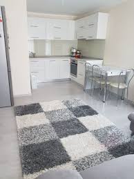 Vila de vanzare in agigea p+ 1 etaj compusa la parter living,dormitor,bucatarie,baie,la etaj 2 dormitoare cu bai,dressing , camera tehnica ,imobilul se vinde mobilata si utilata, teren suprafata de 340 mp,suprafata construta de 230mp,cadastru si intabulare pret 100000 euro. Vanzare Case Vile Constanta Eproprietar Ro
