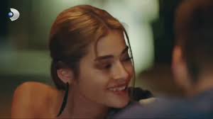 Kasina Gozune Tutuluyorum Bir Sozune Official Music Video Damla Civan Ask Youtube