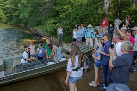 Trout Lake Station (@uwtroutlake)