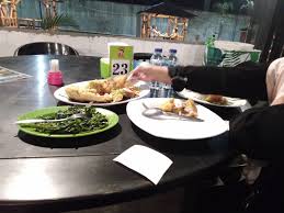 Jul 03, 2021 · semisal terkait warung makan yang tak boleh melayani makan di tempat. Pengalaman Makan Di Mbok Ndowerr Karangploso Kabupaten Malang Banjir Embun
