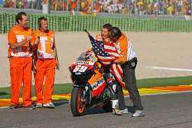 Premier class gp motorcycles are prototype racing machines that are not available for general purchase. 2006 Grand Prix Motorcycle Racing Season Wikipedia