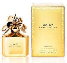 Daisy perfume by marc jacobs is a light, feminine scent made for women with exquisite tastes in fashion and fragrance. Marc Jacobs Daisy Shine Edition Gold Eau De Toilette Reviews 2021
