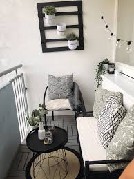 Balkon Makeover Balkon Makeover Diy Pflanzenhalterung Beistelltisch Bodenrost Ikea Runnen Apartment Balcony Decorating Balcony Decor Small Balcony Decor