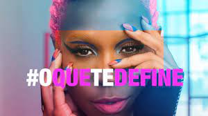 A avon convocou a rapper karol conka para ser o rosto de sua nova marca de maquiagem mark karol conka reflete essa capacidade de reinvenção o tempo todo, expressando a criatividade que. Mascara Big Define Apresenta Oquetedefine Com Karol Conka Mc Carol E Lay Avon Youtube