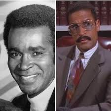 Doing my second Curb run... Knowing what was about to play out, this stare  just killed me already 😂😂