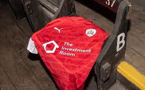 The club are pleased to announce that the new 2018/19 bespoke home and away kits, produced by puma for the fourth consecutive season, will be released to all fans later this summer and, following last season's critically acclaimed shirt launch, fans and the local community will. Puma Barnsley Fc Home Kit 2019 20 The Kitman