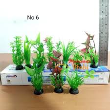 Tanaman hias tidak hanya hidup di daratan saja, melainkan ada jenis yang bisa hidup dan menyesuaikan dirinya di dalam air. Jual Tanaman Hias No 6 Hiasan Aksesoris Aquarium Aquascape Plastik 9 10 Cm Makassar Hobi