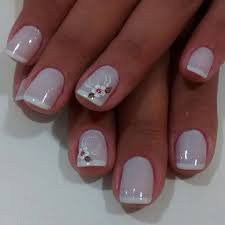Cursos de uñas profesionales dirigidos a cualquier persona con ganas de aprender, desde cualquier nivel, incluye teoría, imágenes, ejercicios prácticos, guía de compras y recomendaciones de productos, descuentos especiales. 10 Formas Para Decorar Tus Unas