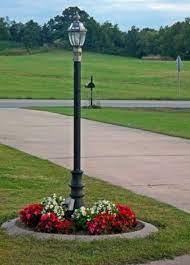 Yard Landscape On A Budget Simple 19 Ideas Light Post Landscaping Front Yard Landscaping Design Front Yard Landscaping