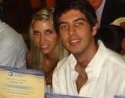 Chiche mostró la prueba de que Carmiña aprobó