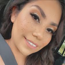 Sinthia Solis's Instagram, Twitter & Facebook