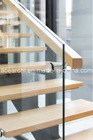 Hot Item Modern Single Beam Straight Staircase Steel Stair With Tempered Glass Balustrade Glass Handrail Glass Balustrade Glass Railing