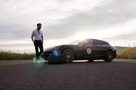 September 2021 findet die berlin fashion week mit bekannten und neuen formaten sowohl in präsenz als auch hybrid in der deutschen hauptstadt . Lifestyle Porsche Panamera 4 E Hybrid