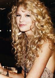 And to remind you of just how much taylor swift has changed since 2006 (yes, you're old; Taylor Swift Curly Hair By Taylorswifttribute On Deviantart