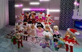 Kayla Christmas Mode On Instagram Party At Suki S Penthouse This Was Fun I Lo Cute Tumblr Wallpaper High Tea Outfit High Fashion Accessories