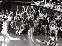 Maybe you would like to learn. Basket L Urss Batte Gli Usa A Monaco 72 I 3 Secondi Piu Discussi Della Storia Chiudono La Dittatura Dei Maestri Corriere It