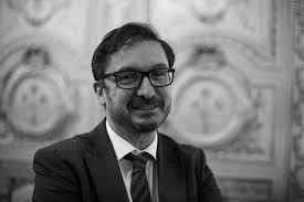 Distribución de competencias en materia de gestión entre los órganos de las  sociedades de capital