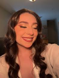 Hello 🙋‍♀️ everyone! Just a heads-up—I might be available for a few  appointments