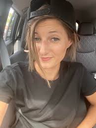 I'm interested in what you think about me in a hat! ✌🏼