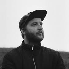 This polar bear has been stuck in my head for a while, somewhere between a  BBC nature documentary and a product ad.