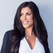 Lauren Sanchez Gregory (@spicysparkle) • Threads, Say more