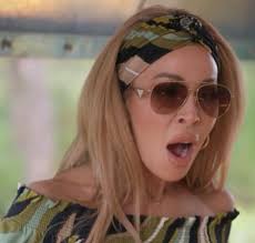 Lisa Hochstein told to “get over” her feelings about the divorce :  r/BravoRealHousewives