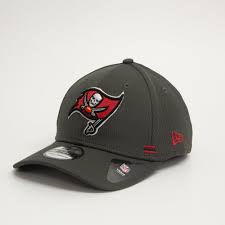 The award is given out annually by the pro football writers of america to the nfl's best public relations staff that season. New Era Nfl Tampa Bay Buccaneers 2020 Sideline Home 39thirty Cap Kappen Aus Usa Sports Gb