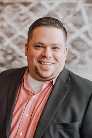 Shelby Bassett Marketing Home Presentation by carriefreemanrealestate