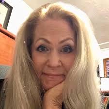 Danger in the Shadows: 10 Christian Suspense Novels eBook : Rustand,  Roxanne, Woodhouse, Kimberley, Toler, Terry, Hickey, Cynthia, Foster, June,  Thompson, Jan, Kestell, Vikki, McDaniel, Lesley Ann, Farrier, Nancy J.,  Tang, Camy: