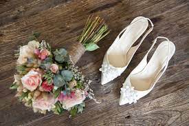 Le collezioni chanel haute couture, presentate a parigi: Tendenze Moda 2019 Scarpe Da Sposa Basse Unadonna