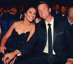 Brian hollins is a former american professional golfer who works as an assistant golf professional at trenton country club. Brian Hollins Wiki Carli Lloyd S Husband Age Height Family Bio