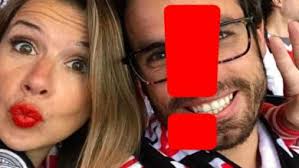 É autora do blog a pipoca mais doce, considerado o blog mais visitado em portugal. P1b79e9ncfzcmm