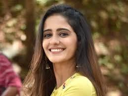 Ayesha Singh Height, Age, Family, Wiki, News, Videos, Discussion & More