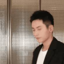 Cpop home supplies the top, hottest, best, handsome, under 30 chinese male actors information. Zhehan Zhang Zhehan Gif Zhehan Zhang Zhehan Zzh Discover Share Gifs