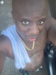 Just remember about a year ago I could not walk. Was really at the pool  today looking for my favorite student Tina Barilla In the midst of this,  all the young bulls