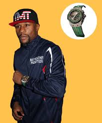 Mayweather is also prone to displaying his. Floyd Mayweather Jr S Hublot King Power Watch Dujour