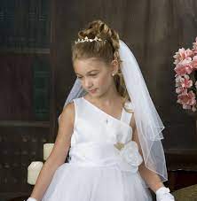 30 Kinderfrisuren Fur Madchen Zur Hochzeit Und Kommunion Kommunion Frisur Madchen Festliche Frisuren Madchen Kinderfrisuren