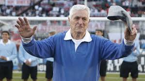 La celebración que recuerda una historia trágica. Se Celebra Hoy El Dia Del Arquero Argentino Tyc Sports