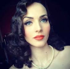 Edith Bernal (edithviridiana)