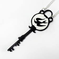 Bioshock Bird Or Cage Tattoo Bioshock Infinite Songbird Cage Key Necklace By Wikkedwunderz 20 00 Bioshock Bioshock Infinite Bioshock Tattoo