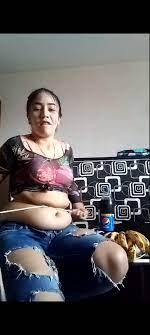 Bananas and soft drinks - Video Clips - Stuffing/Eating - Curvage