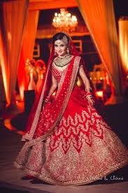 Delhi Ncr Weddings Akshay Arshiya Wedding Story Wedmegood Bridal Lehenga Red Indian Bridal Dress Indian Bridal Lehenga
