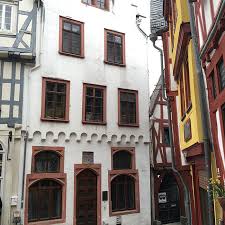 The price is $78 per night from jul 15 to jul 15. 06 Halt Nassauer Haus Cityring Limburg