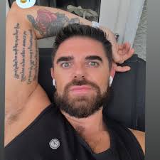 Gavin Cummins (@gavin.cummo) • Facebook, Connect with friends