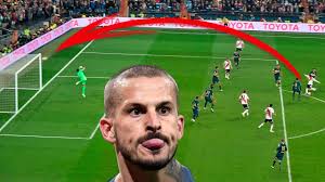 River plate and boca juniors were each given 5,000 tickets, but only 4,000 fans from each club flew to spain. River Vs Boca 3 1 Reacciones En El Bernabeu Final De Libertadores Partido Parodia 2018 Youtube