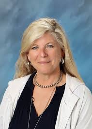 Jennifer Mclellan's Instagram, Twitter & Facebook